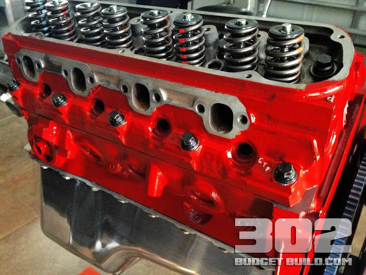 GT40P heads installed on the red 302 with the polished oil pan below