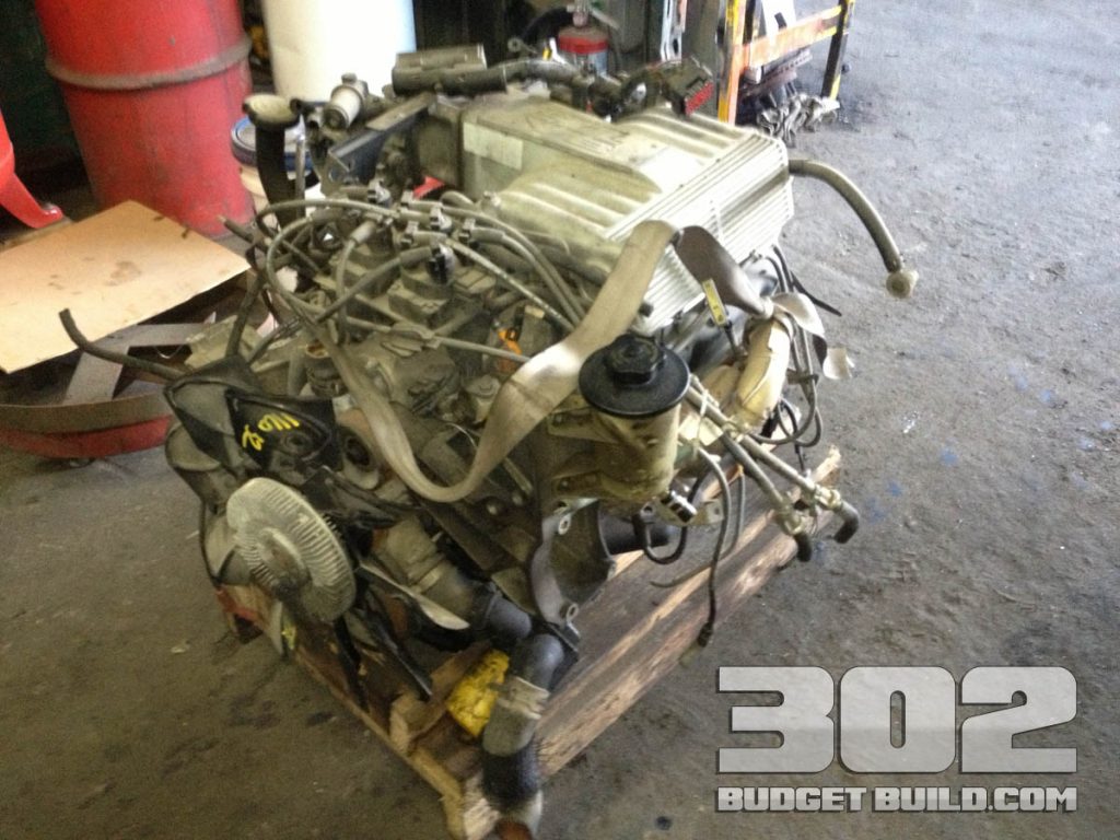 This is a shot of the donor motor before I took it home. It came complete with all fuel injection parts.