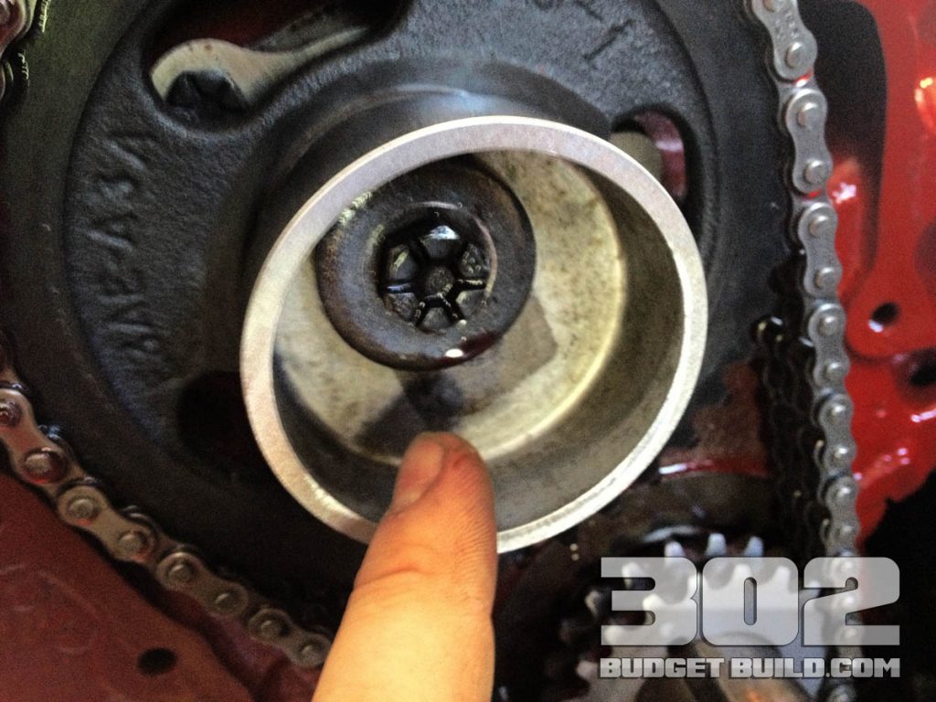 Fuel Pump Eccentric Installation on 302 Small Block Ford Mechanical